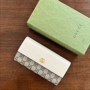 Cream Gucci GG Marmont Supreme Canvas & Leather Bifold Continental Wallet